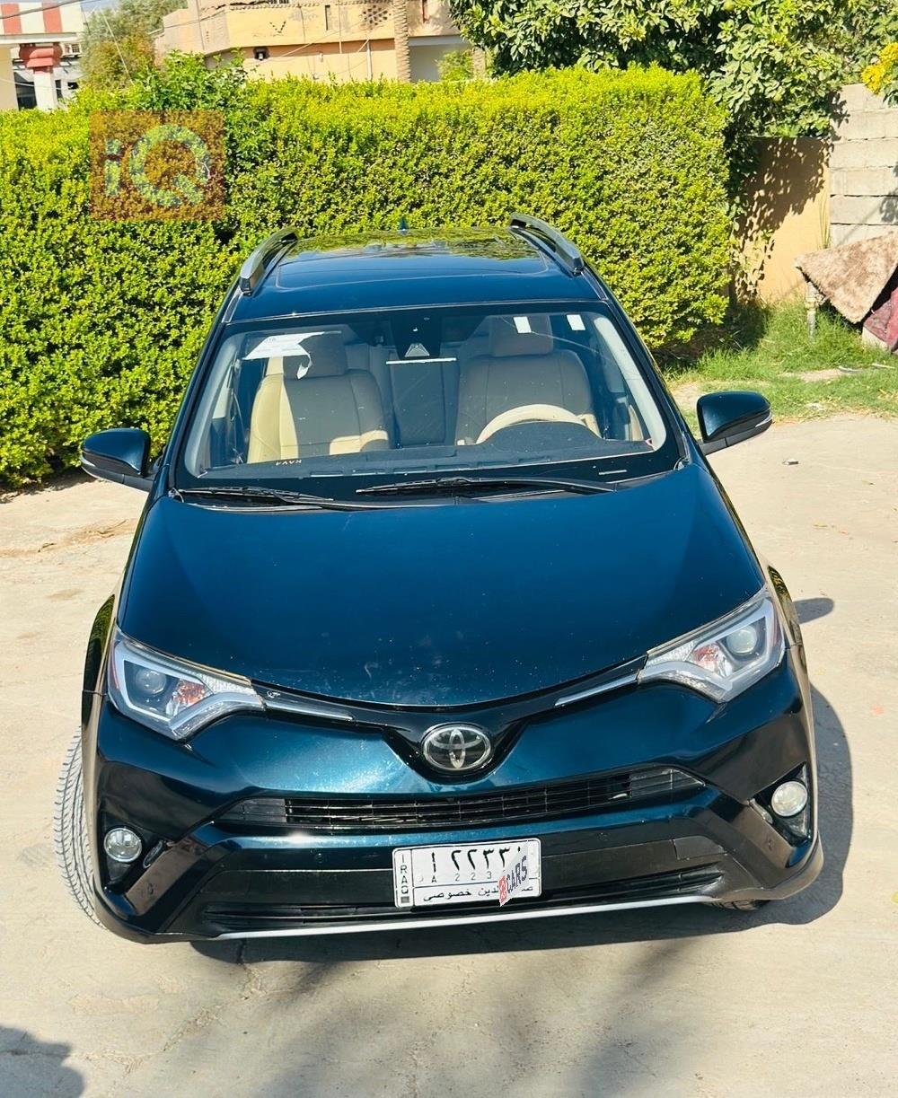 تۆیۆتا ڕاڤ 4